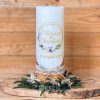 Hochzeitskerze mit echtem Holzteil und personalisiertem Blumenkranz