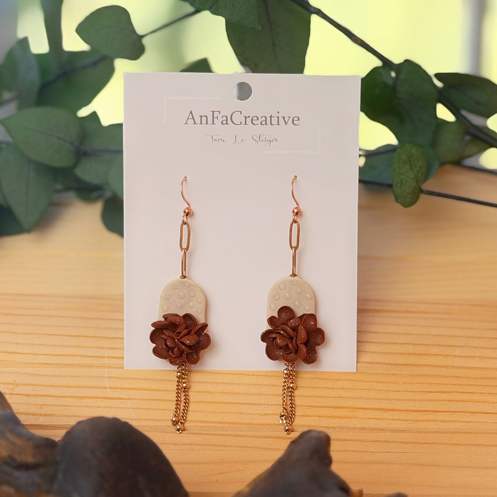Handgefertigter Schmuck