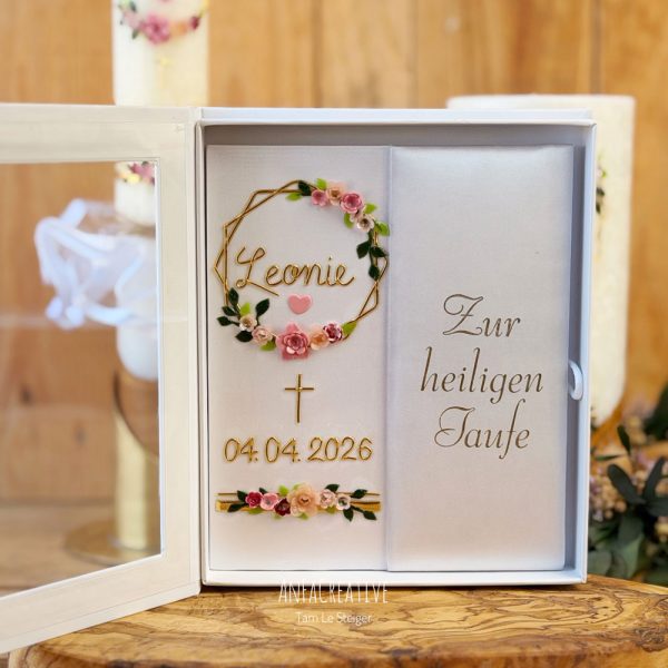 Taufbrief Mädchen mit 3D Blumen in Rosa und Gold mit personalisiertem Namen zur heiligen Taufe