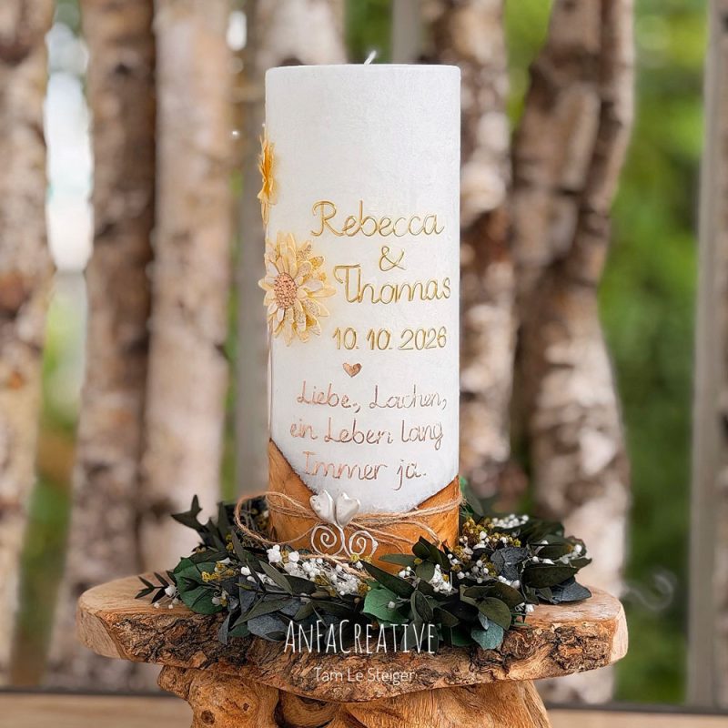 Hochzeitskerze Sonnenblumen und Holzoptik, Spruch und Sonnenblumen