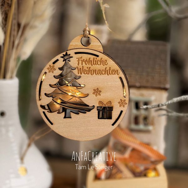 Weihnachtsbaumschmuck aus Holz mit LED – Tannenbaum